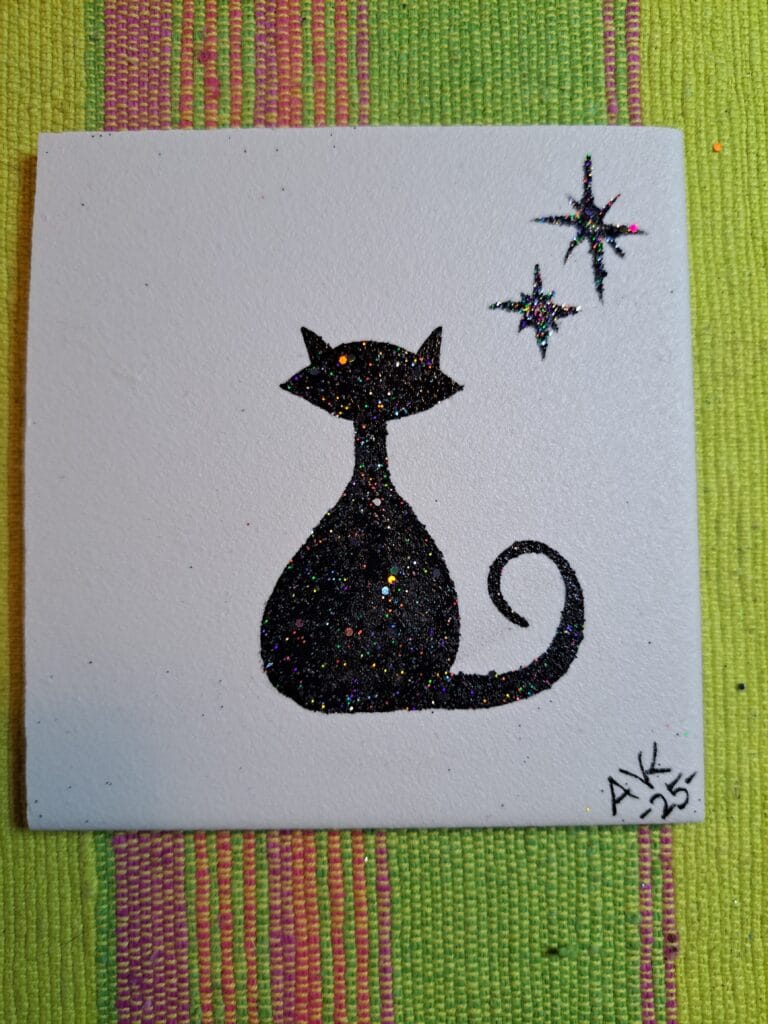Cat enamel stars
